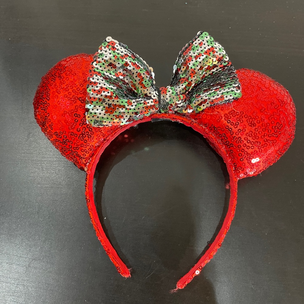 Disney Minnie Mouse sequins ears